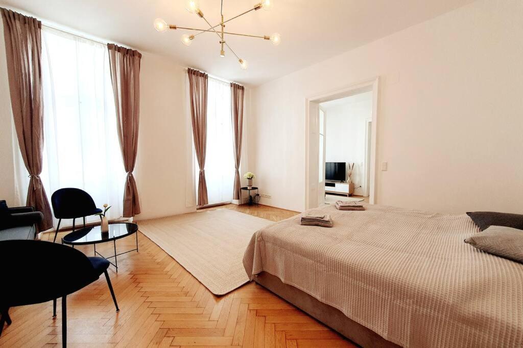 Savoir Vivre Apartments Rosinagasse Viena Exterior foto